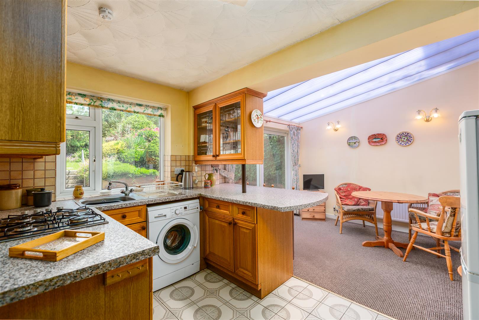 Gwerneinon Road, Sketty, Swansea, SA2 8EN